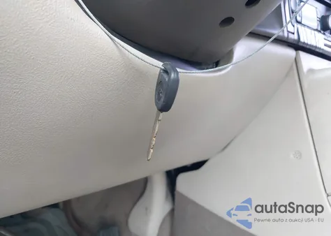 2004 Cadillac Escalade Standard из США, поврежденный, VIN 1GYEC63T04R297420